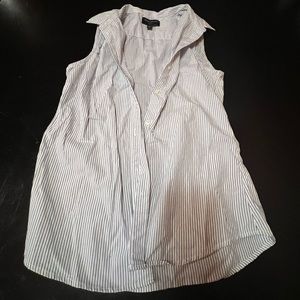 Banana republic sleeveless blouse